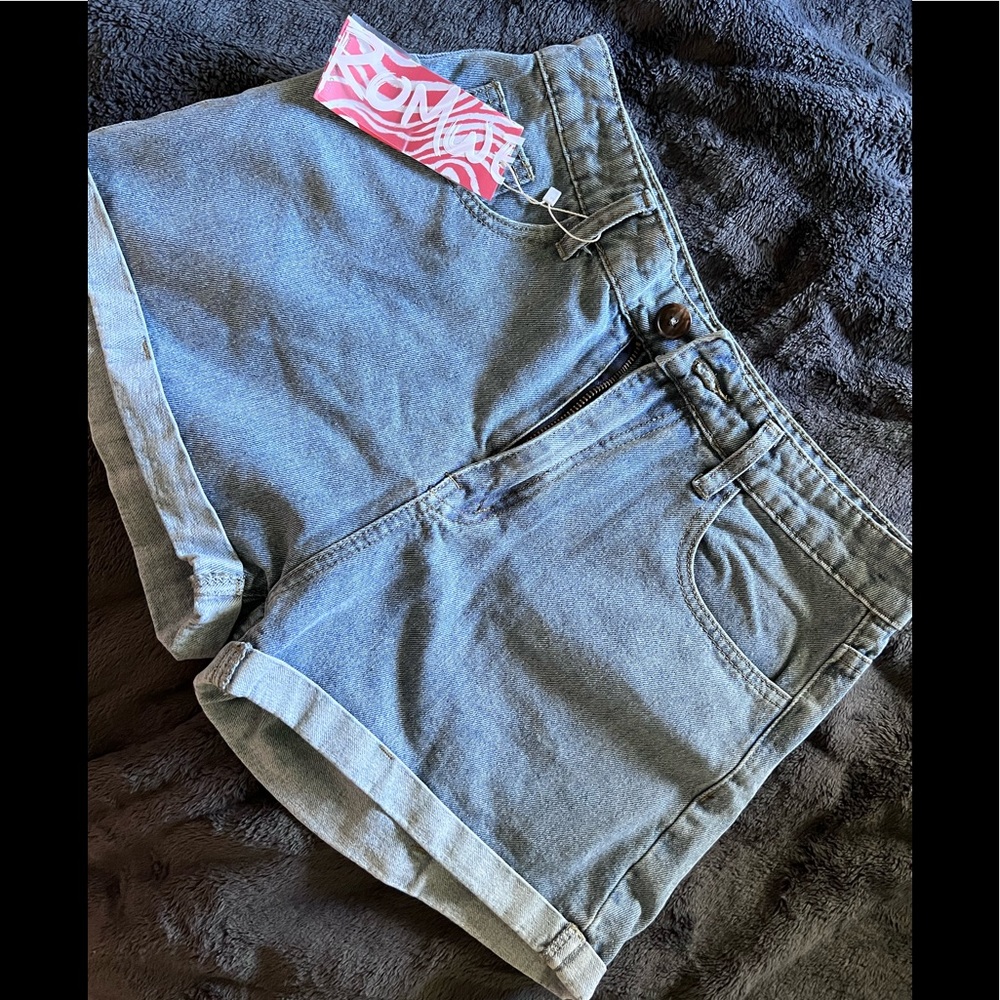 ROMWE Shorts
